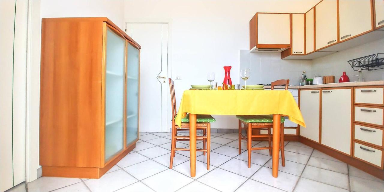 Casa Sunrise - Lovely Sea Front Apartment シャッカ エクステリア 写真
